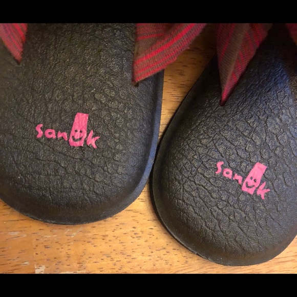 Sanuk yoga flip flop things so cute nice Size 9 hippy, earthy dead head peace - Picture 6 of 9